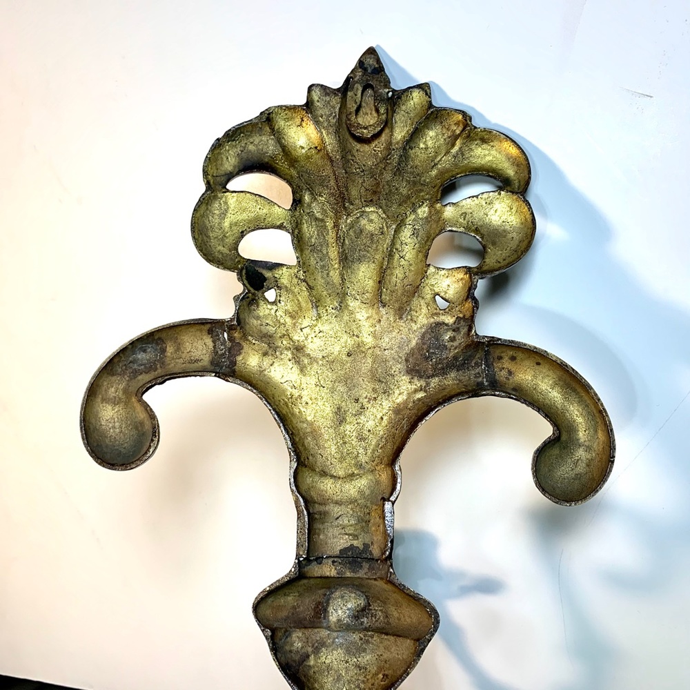 Brass Ornate Wall Candle Sconce - Picture 8 of 8